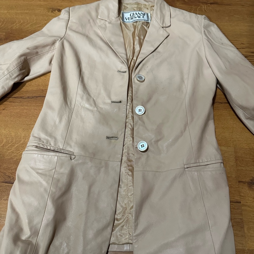 Versace Women's Beige Leather Jacket Size 42 Italian